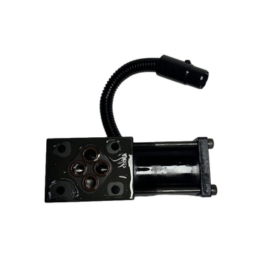 Válvula de solenoide de 12 V para FD20-30 CPCD20-30 KA-D12-42/12N53-82551 Partes de carretillas elevadoras 135L3-82001