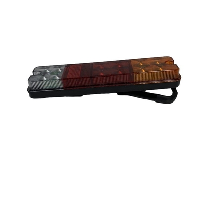 Lámpara de montacargas modelo CPC D 10-35 de combinación trasera OEM NC9717-770100-001