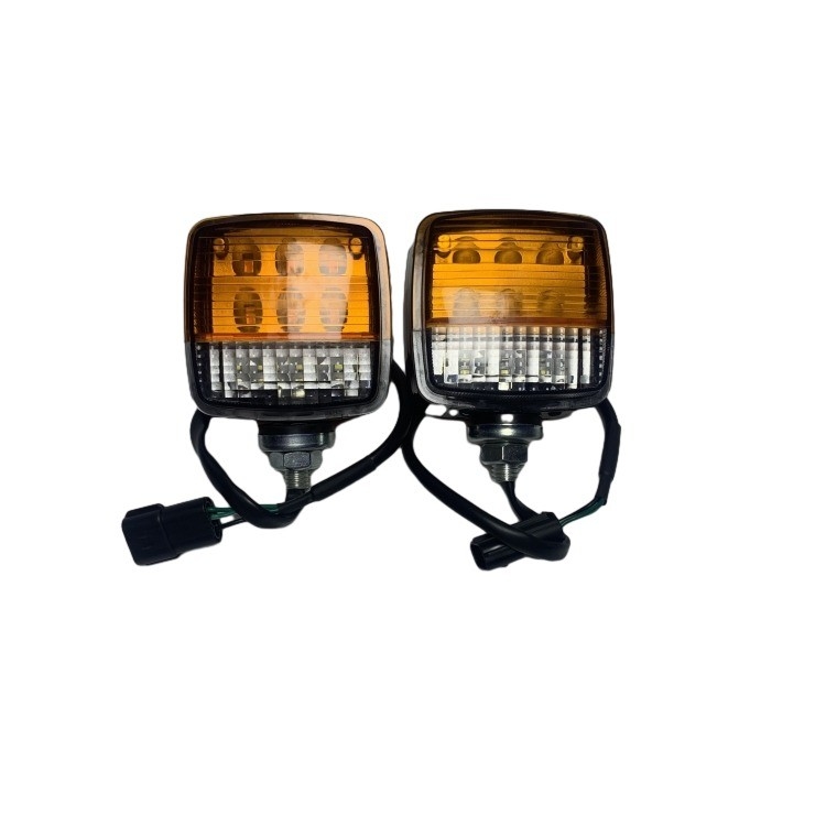 Z8610-12000 Lámpara de cabeza universal 12-24V Luz giratoria para carretilla elevadora modelo CPC D 10-100